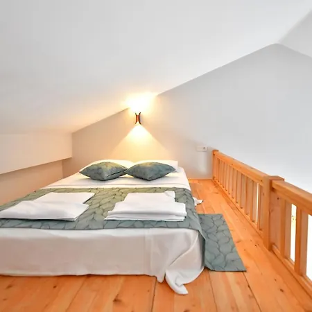 Apart Otel Red Moon Fethiye
