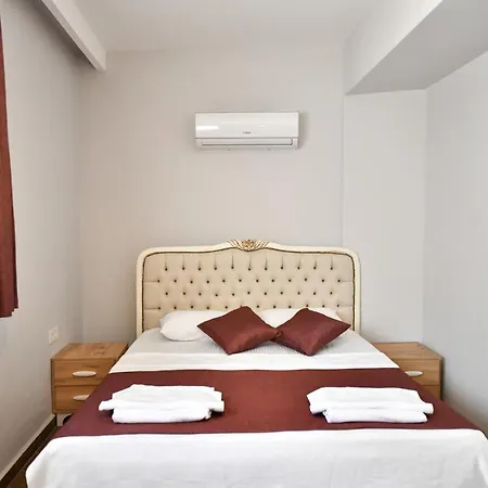 Apart Otel Red Moon Fethiye