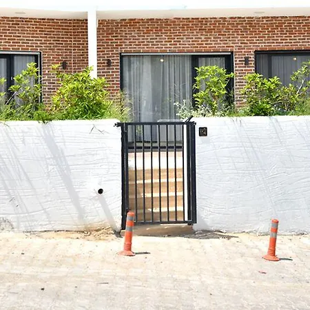 Red Moon Апарт-отель Фетхие